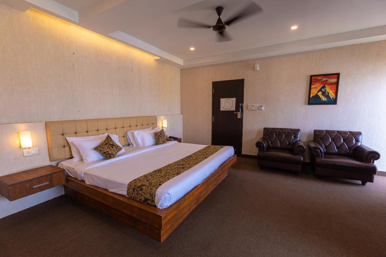 Vera By Bisque Brookefield Bangalore Exterior foto
